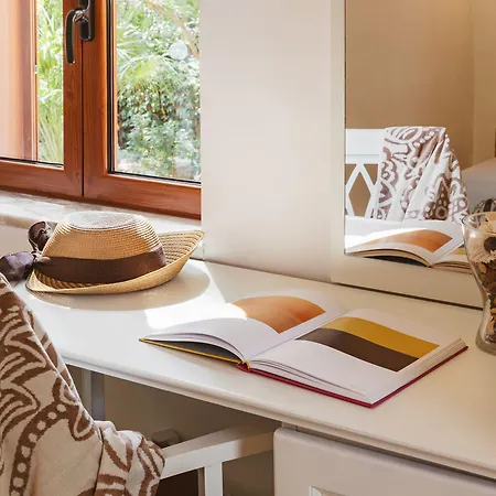 Bed & Breakfast Viale Dei Pini 3*