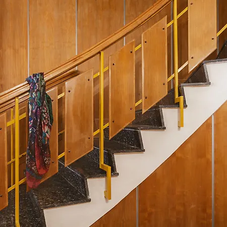 Couette-café Viale Dei Pini 3*