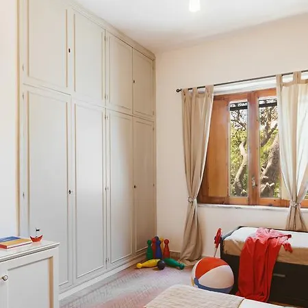 Viale Dei Pini Bed & Breakfast