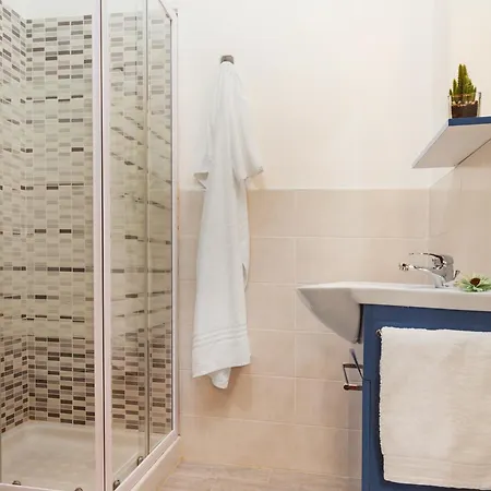 Bed & Breakfast Viale Dei Pini 3*