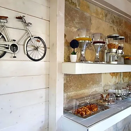 Bed & Breakfast Viale Dei Pini 3*