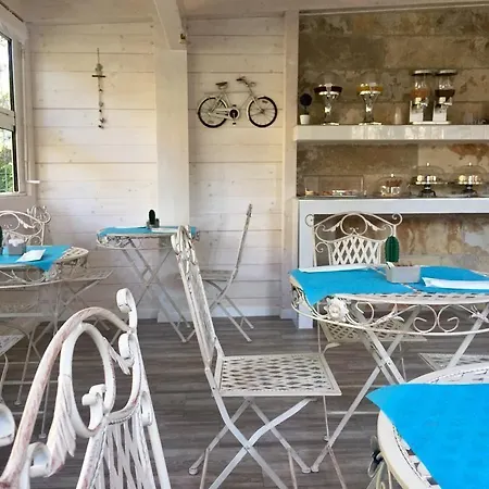 Viale Dei Pini Bed & Breakfast Castellaneta Marina