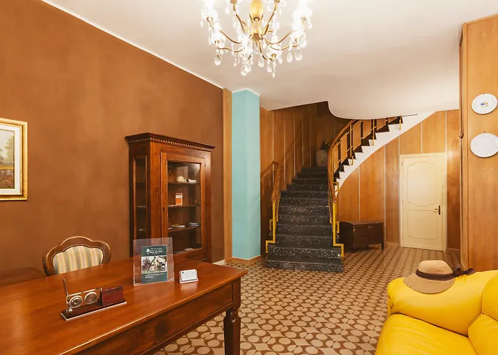 לינה וארוחת בוקר Viale Dei Pini 3*